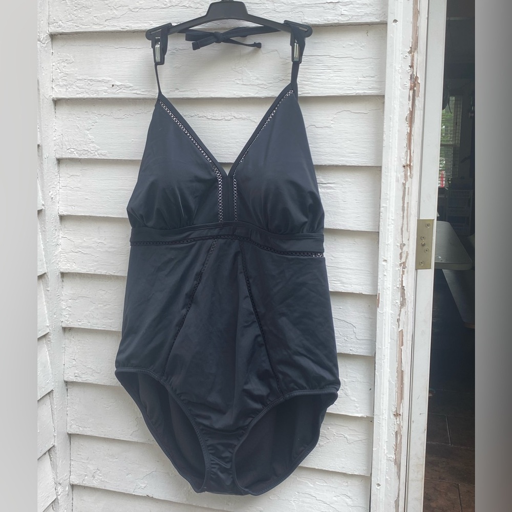 Time and Tru Black One Piece Swimsuit Classic Cut Halter Top